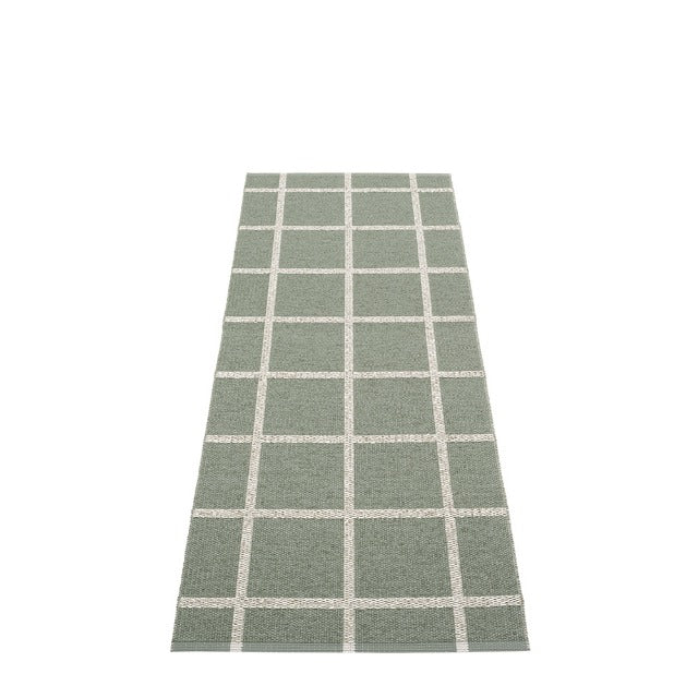 Woven runner Army stone