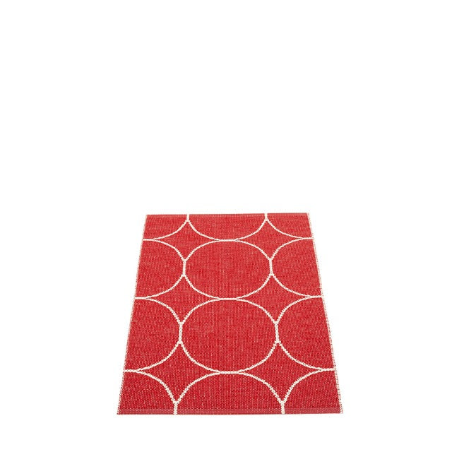 Woven rug with circles vanilla/red