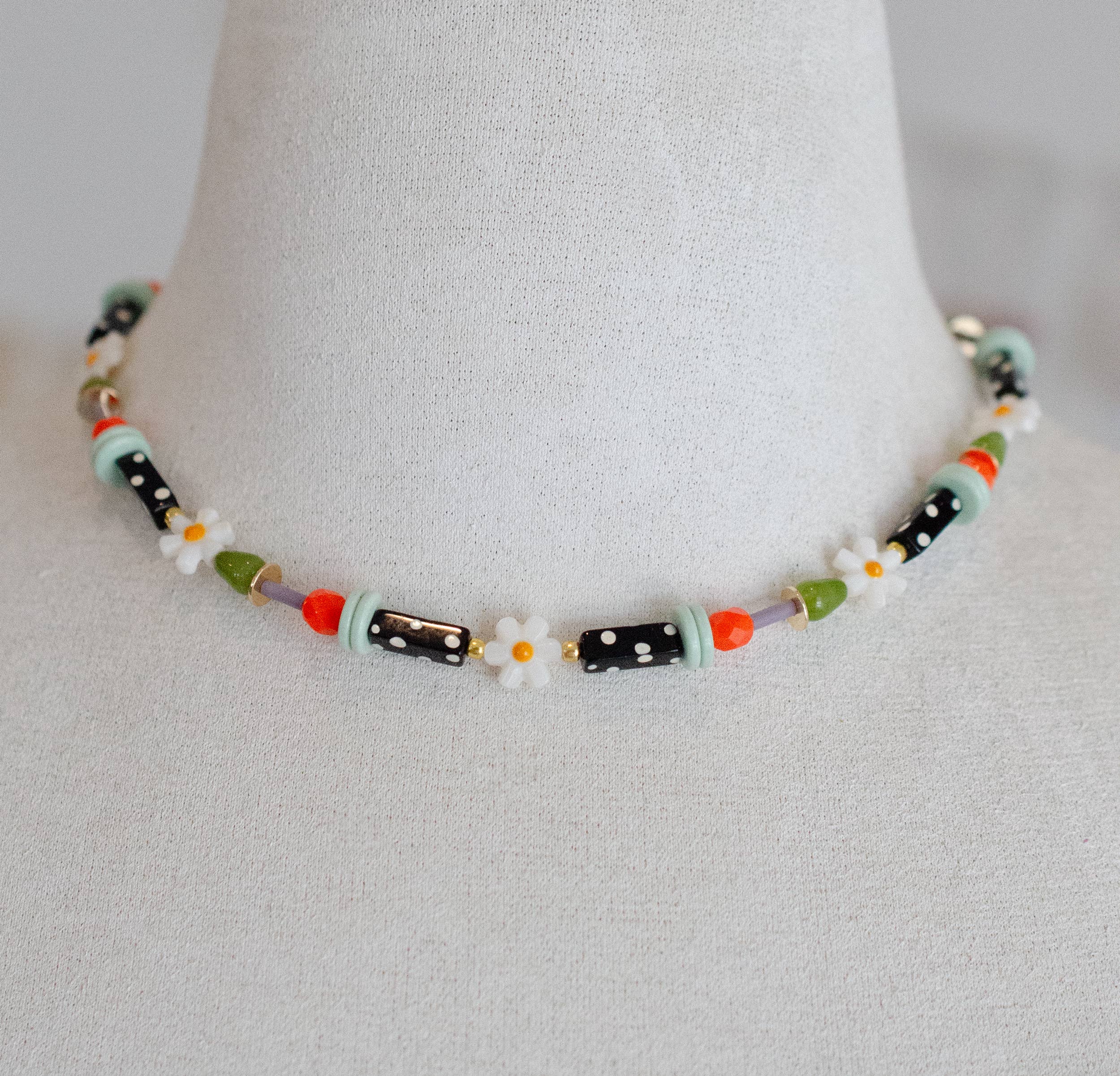 Black and white polka dot flower necklace