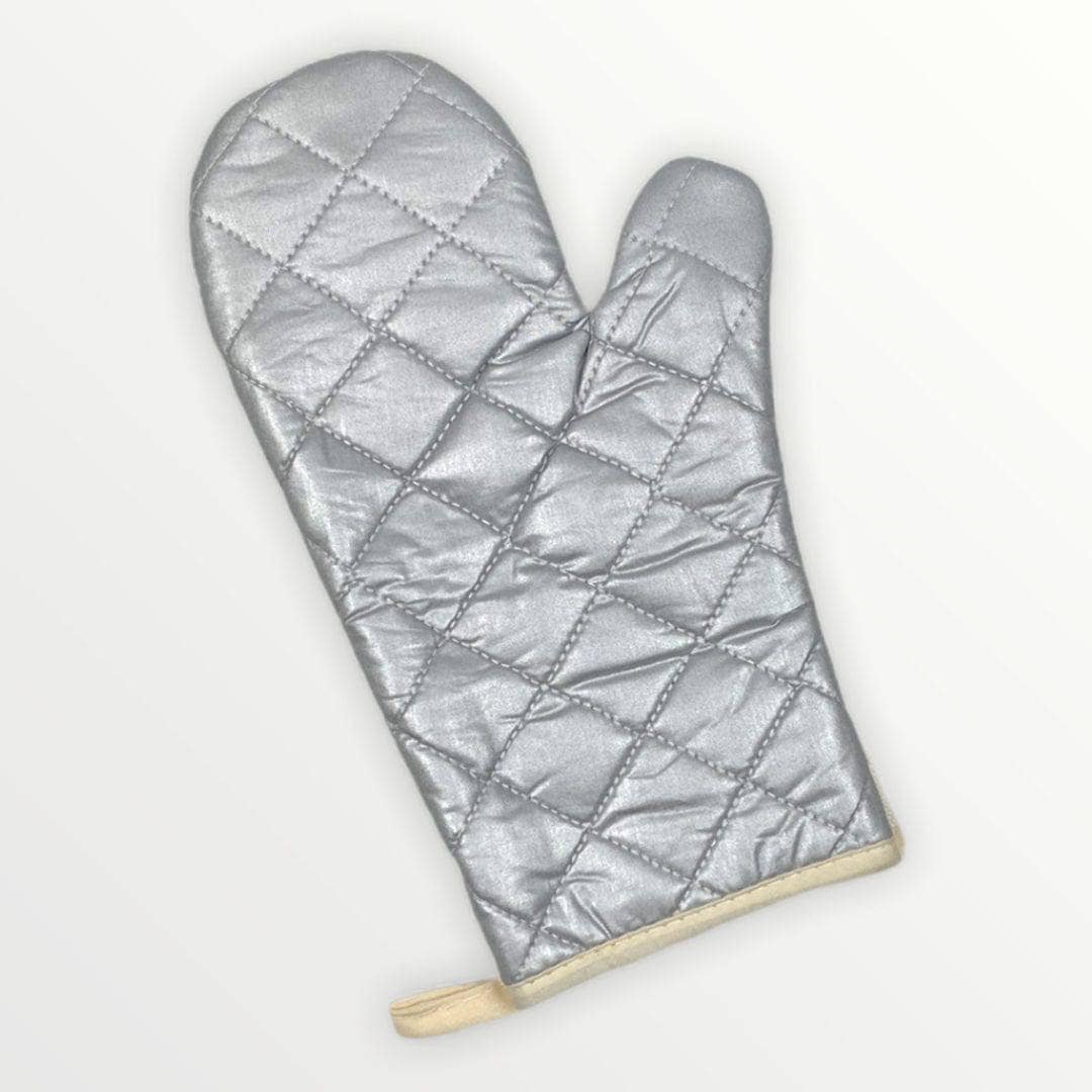 Crow Oven Mitt + Potholder Set - Halloween-Inspired Kitchen Accessories for Hot Dishes