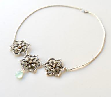 beaded flower necklace with gemstone