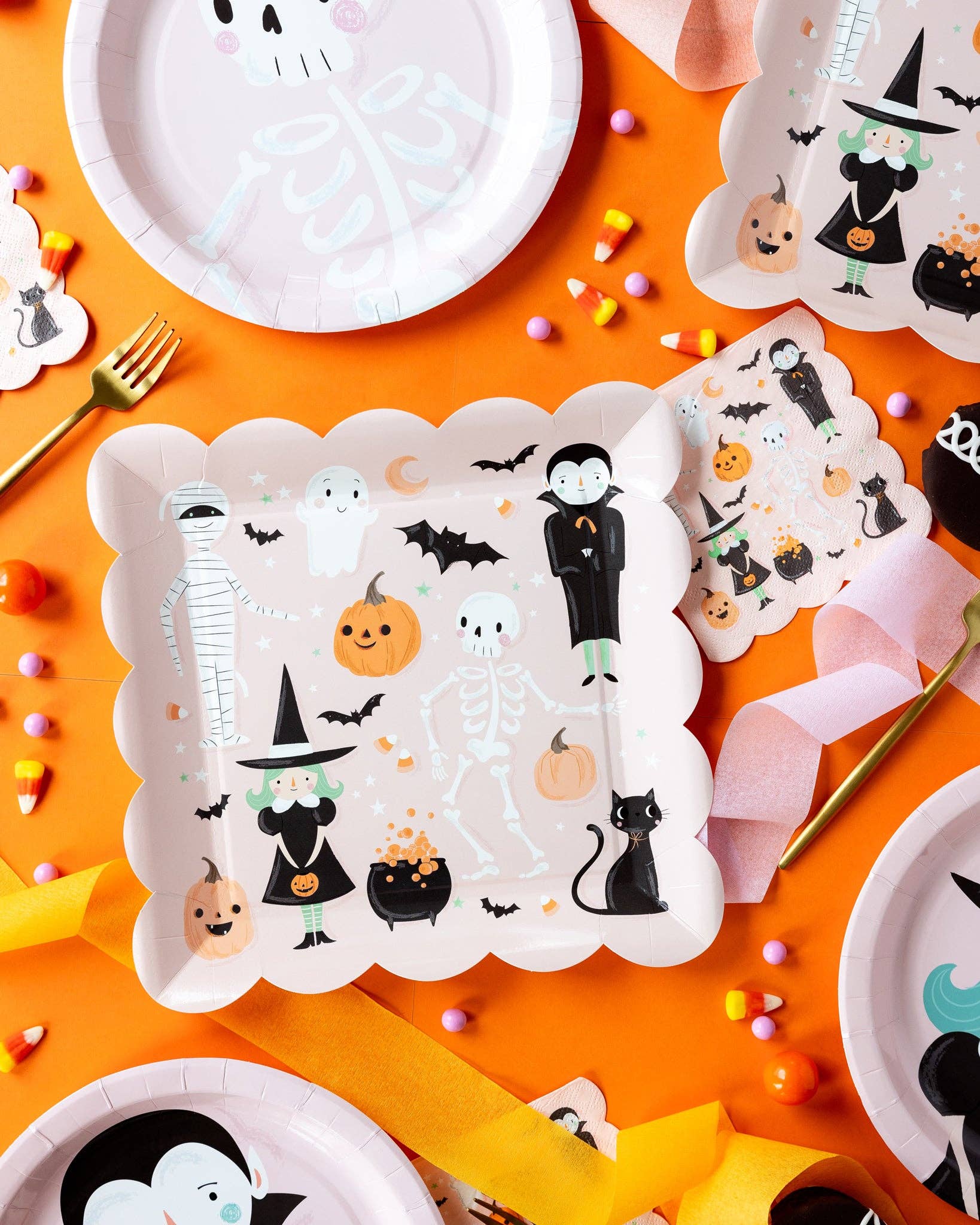 PLNP501 - Scallop Halloween Icons Cocktail Napkin