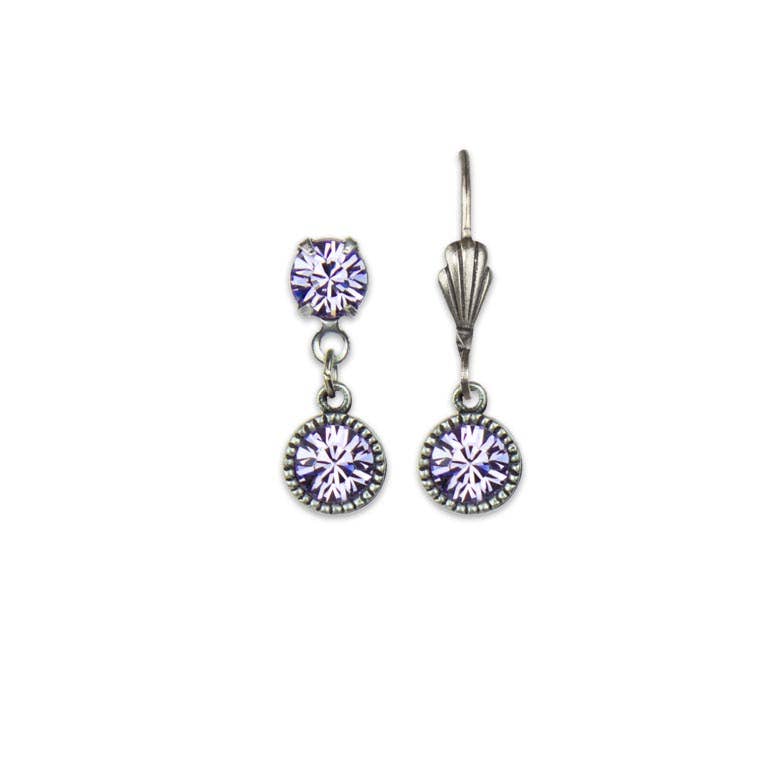 Pair of earrings with purple gemstones