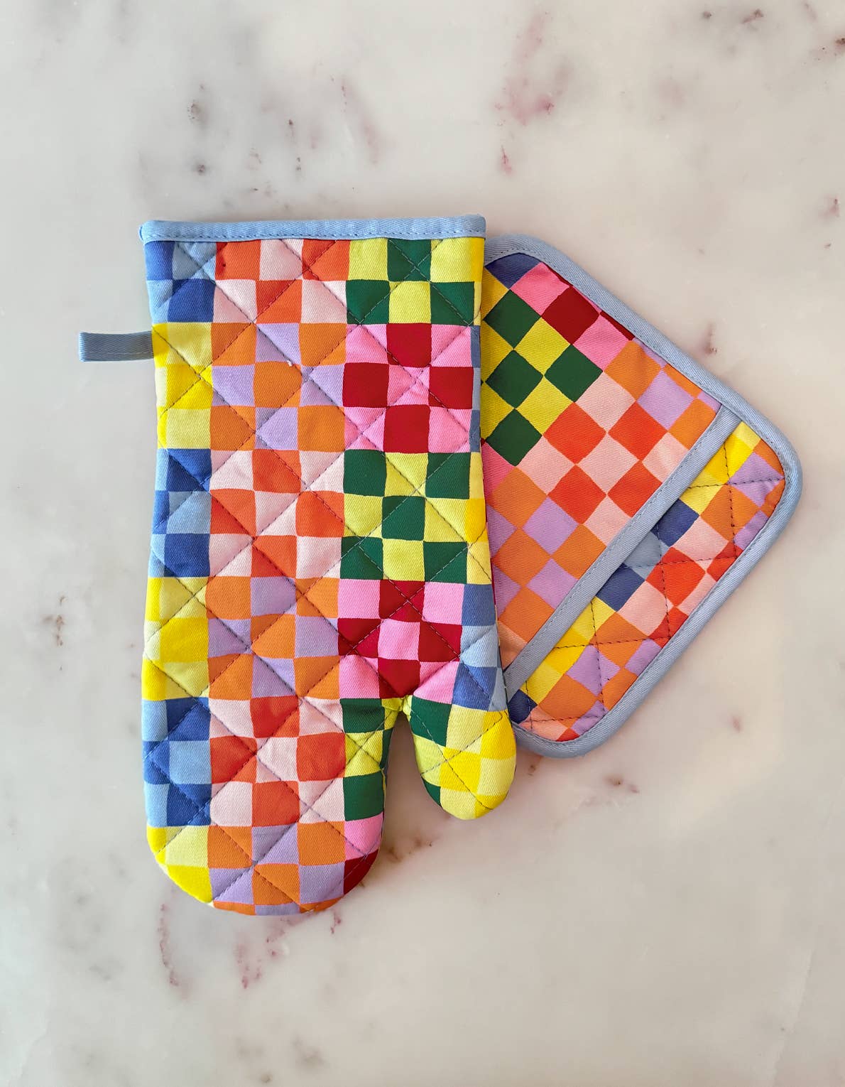 rainbow checkered oven mit and pot holder set