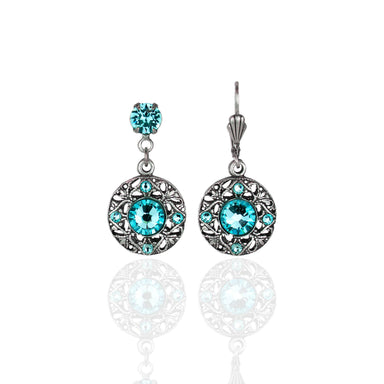 Pair of earrings with turquoise gemstones