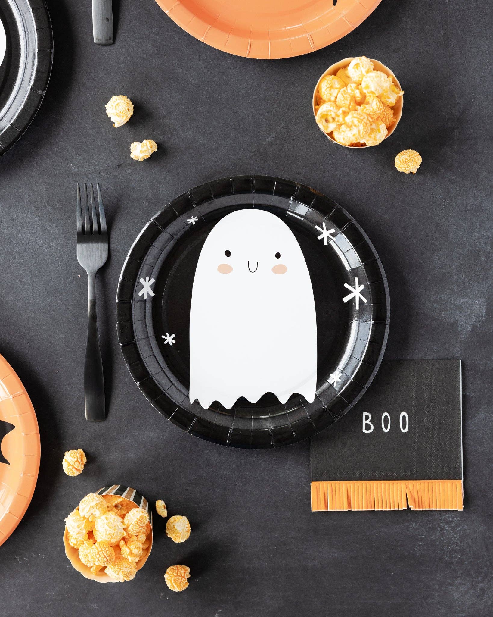 Icon Halloween Plate Set