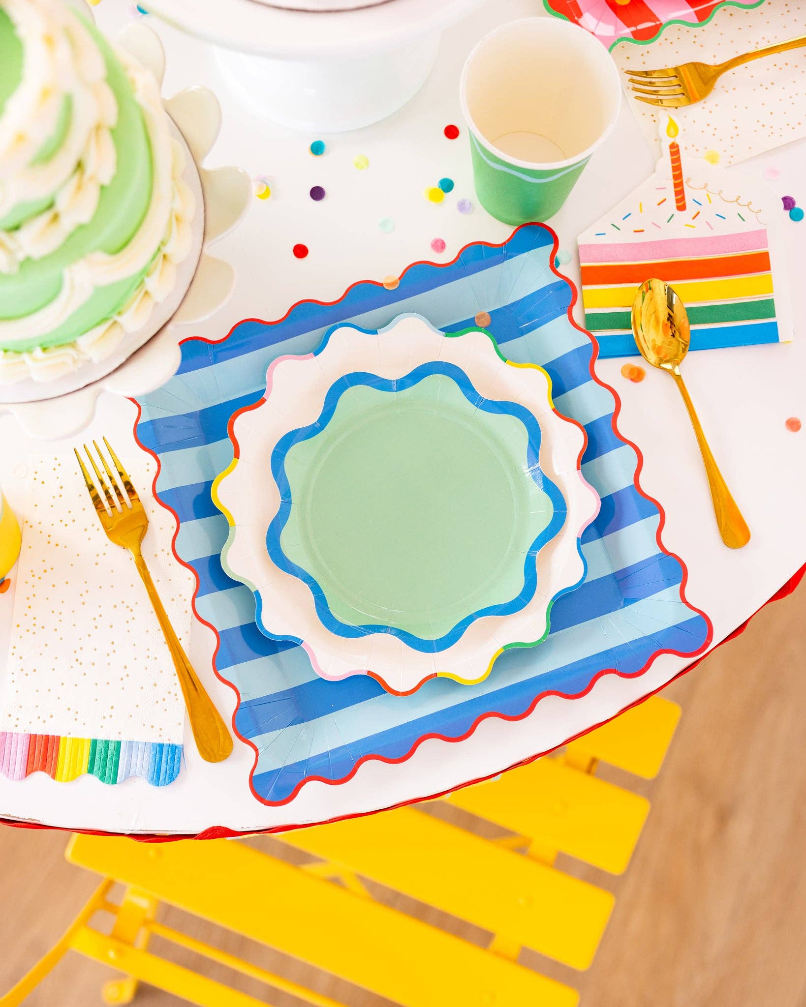 Bright Striped Plate Set