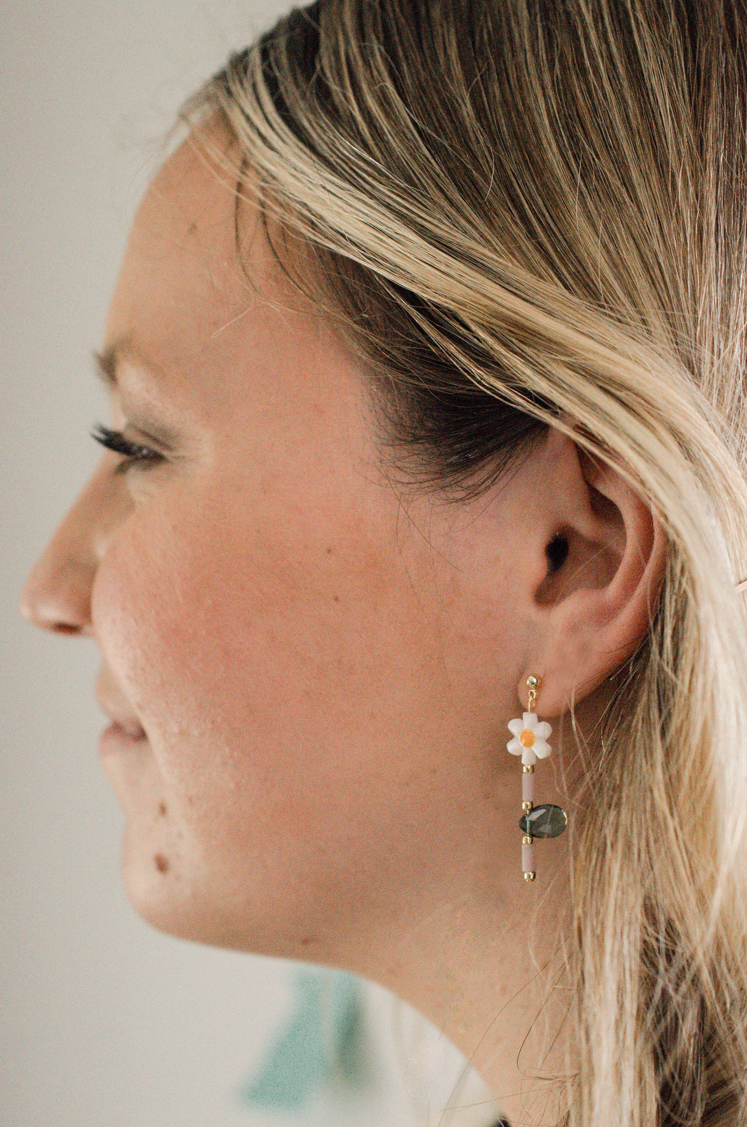 Dainty Beaded Flower Earrings