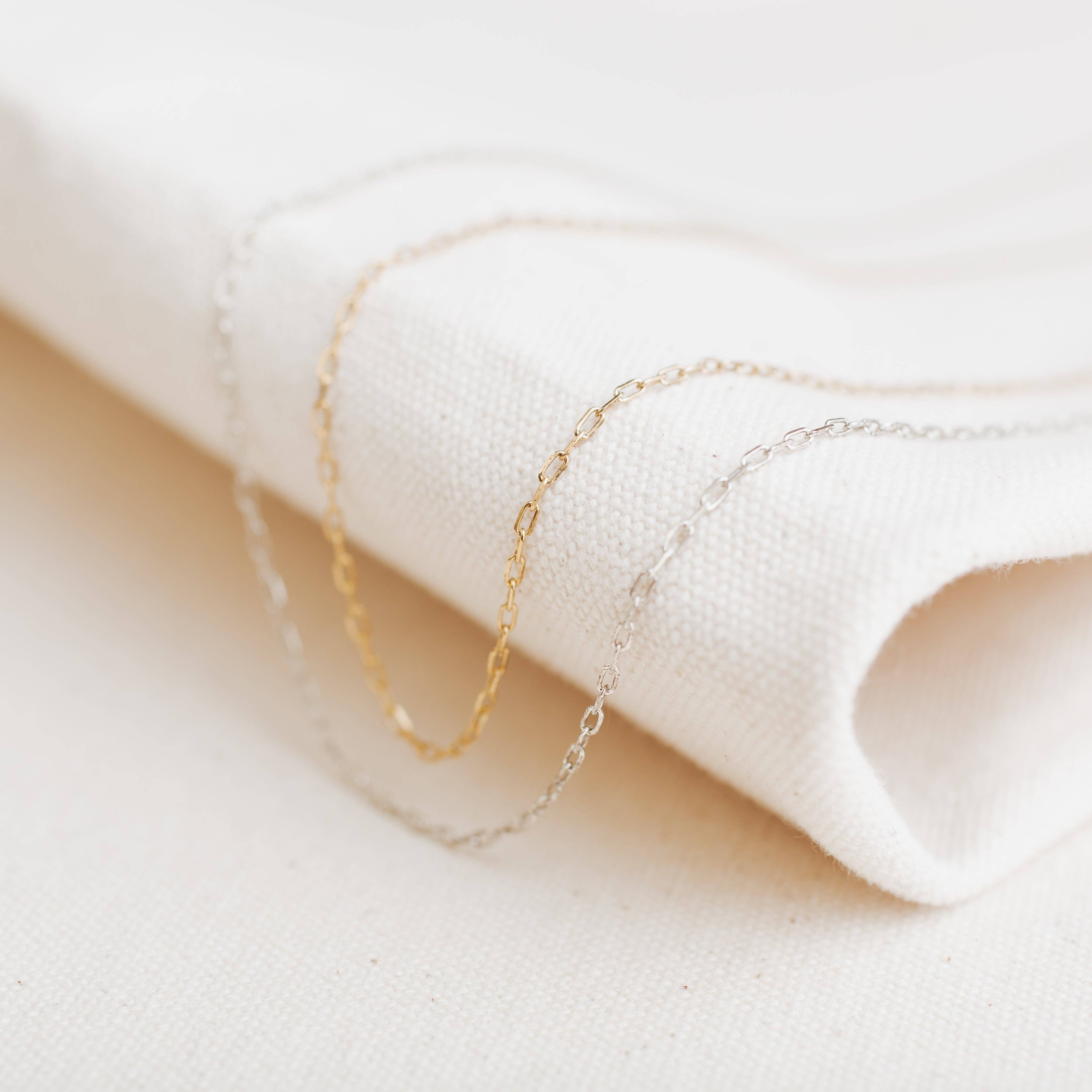Small Delicate Cable Chain