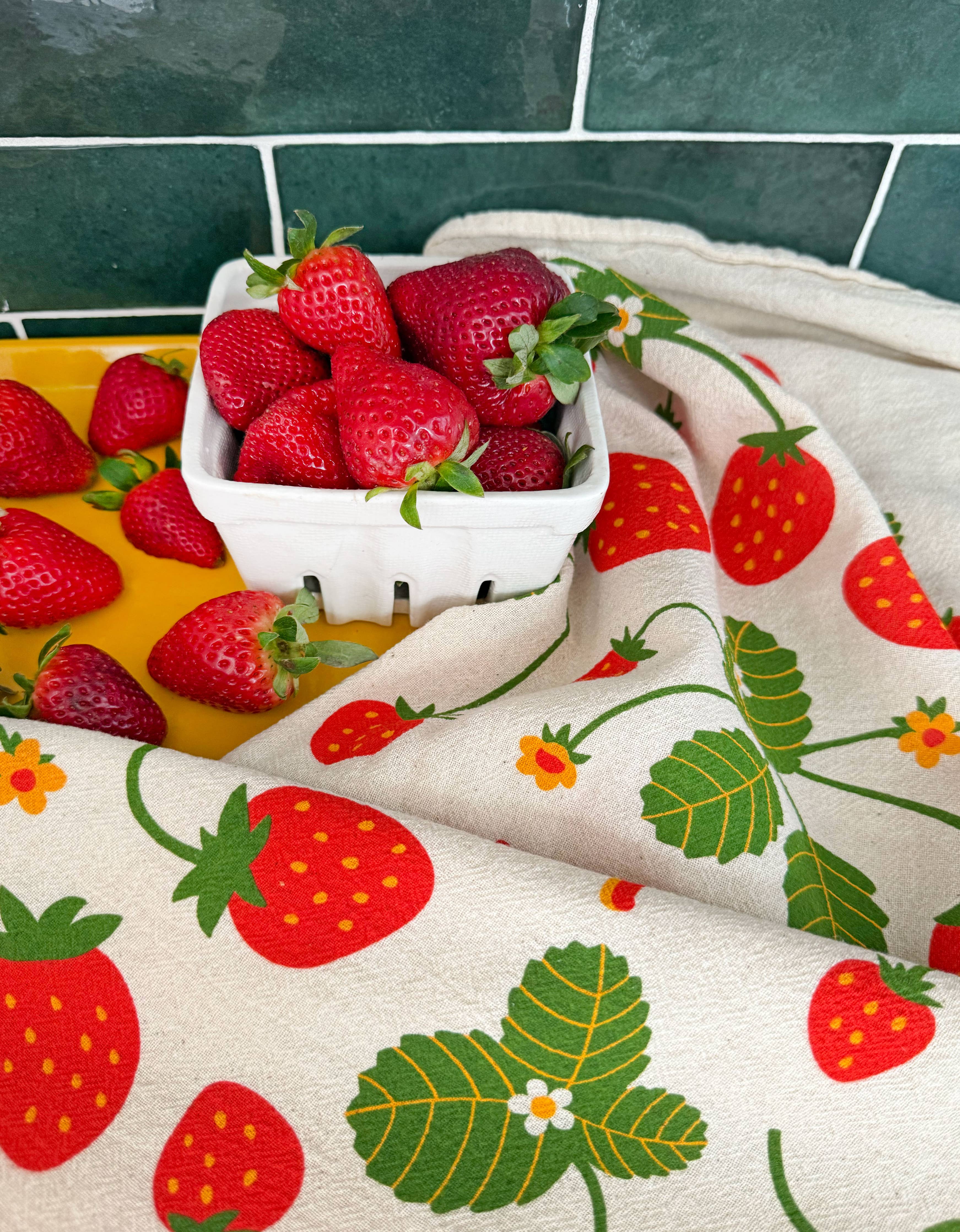 Strawberry - Tea Towel + Sponge Cloth Set