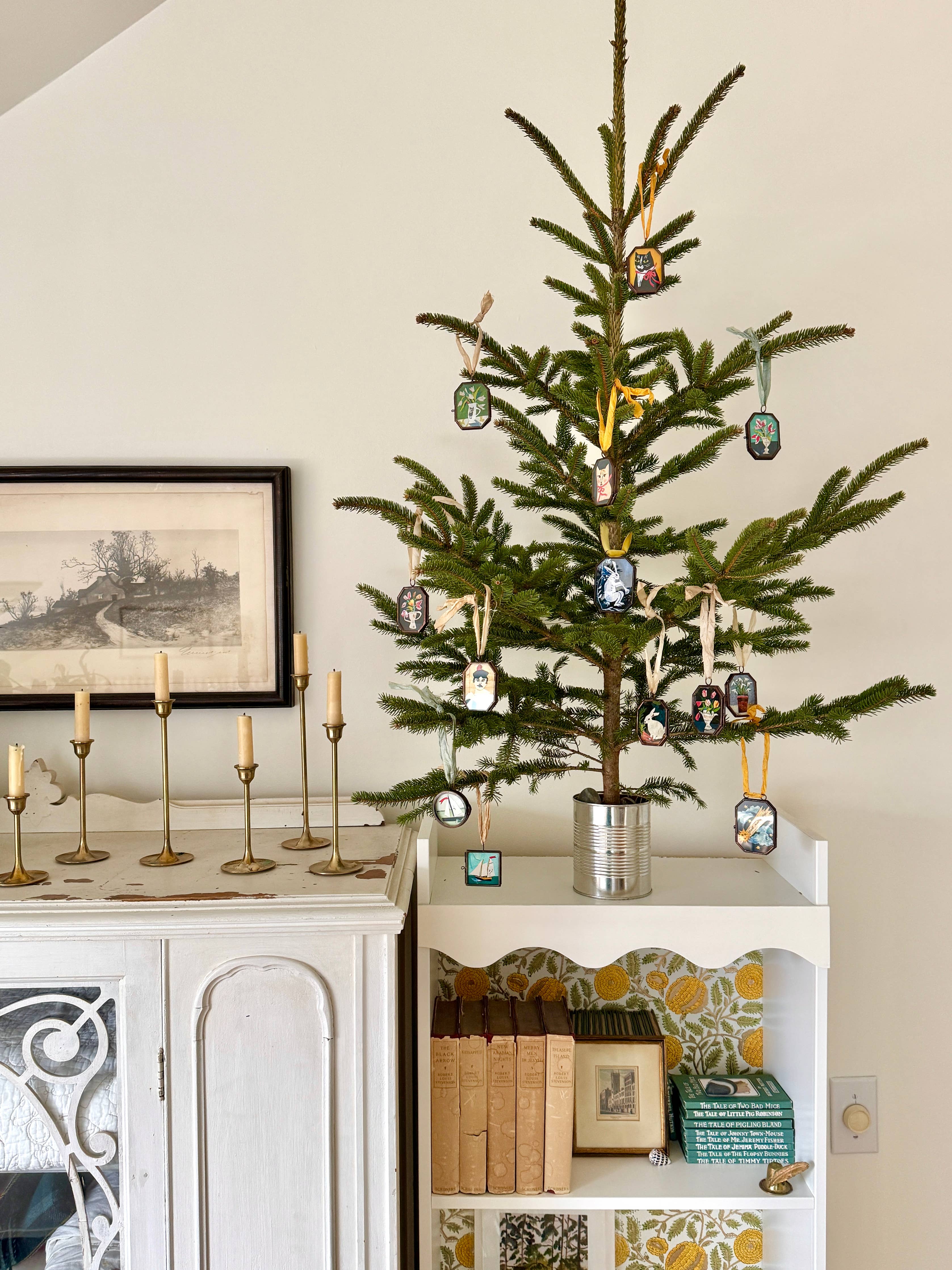 Christmas tree decorated with Vintage-style art locket ornaments