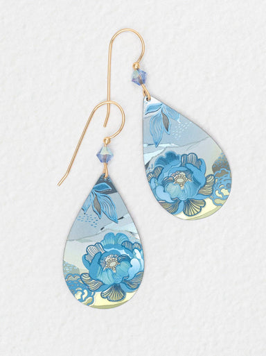 Cynthia Earrings - the perfect accessory for your heart and your outfit, with a teardrop design that says 'I do' to style!