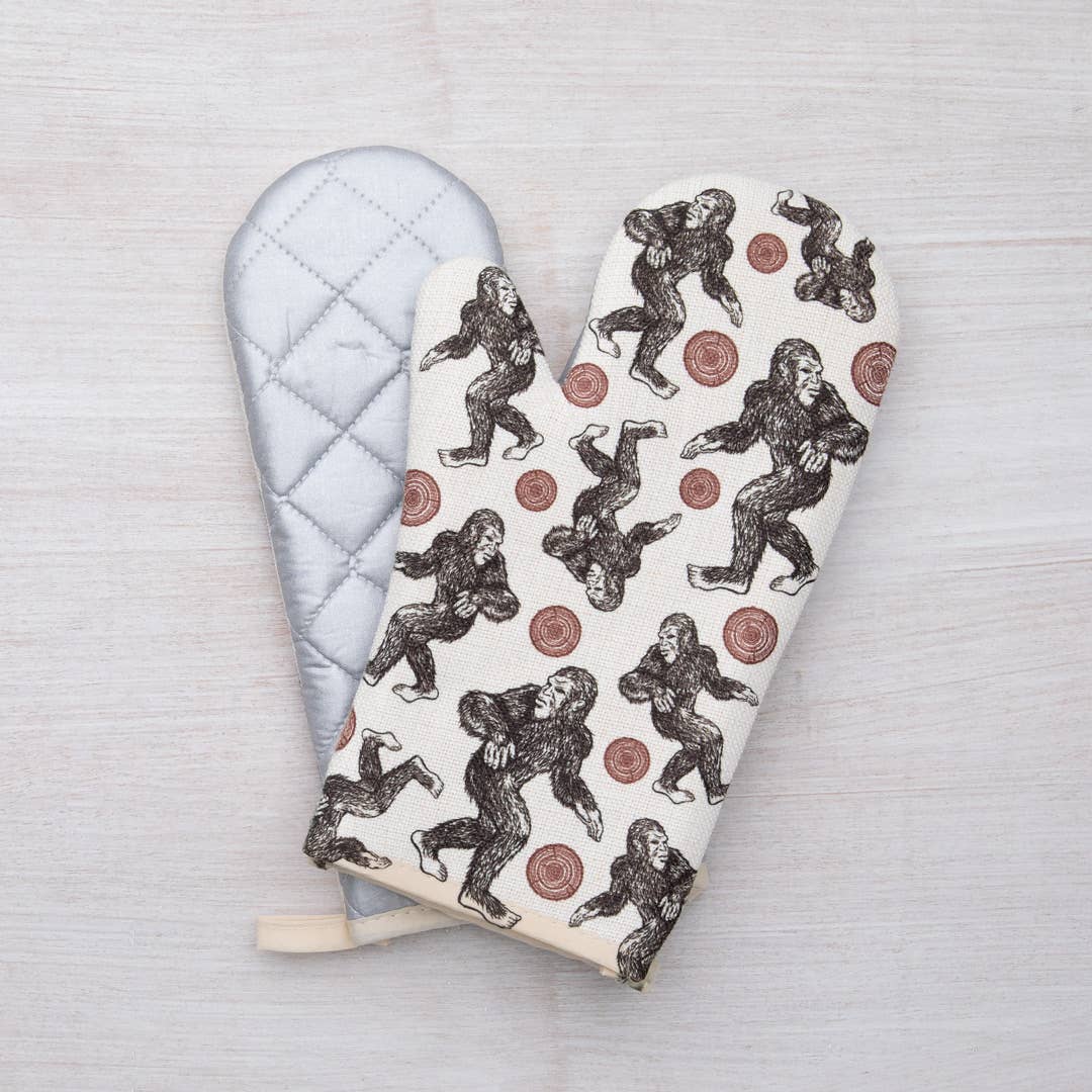 Sasquatch Oven Mitt | Heat Resistant | Right Hand