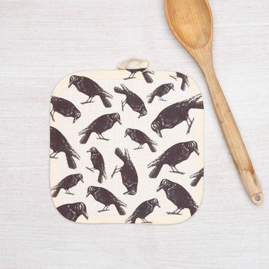 Crow pot holder with wooden spoon