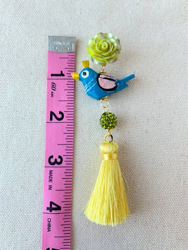 Bird earrings with yellow tassel\