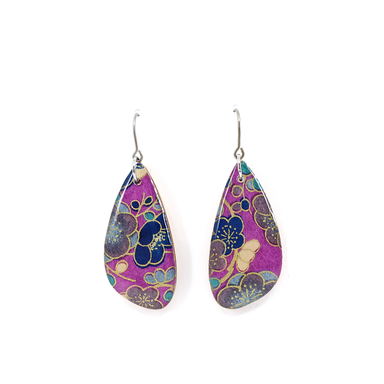 Floral Japanese Chiyogami earrings in purple with intricate design, made from laser cut wood and coated in UV-cured resin. Perfect for sensitive ears.