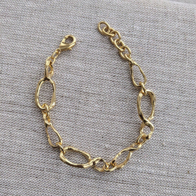 gold link bracelet