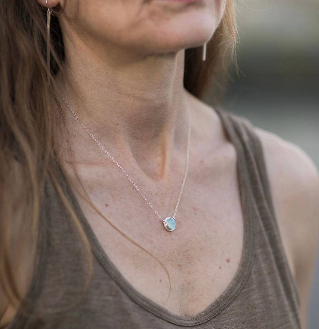 silver faceted stone pendant necklace