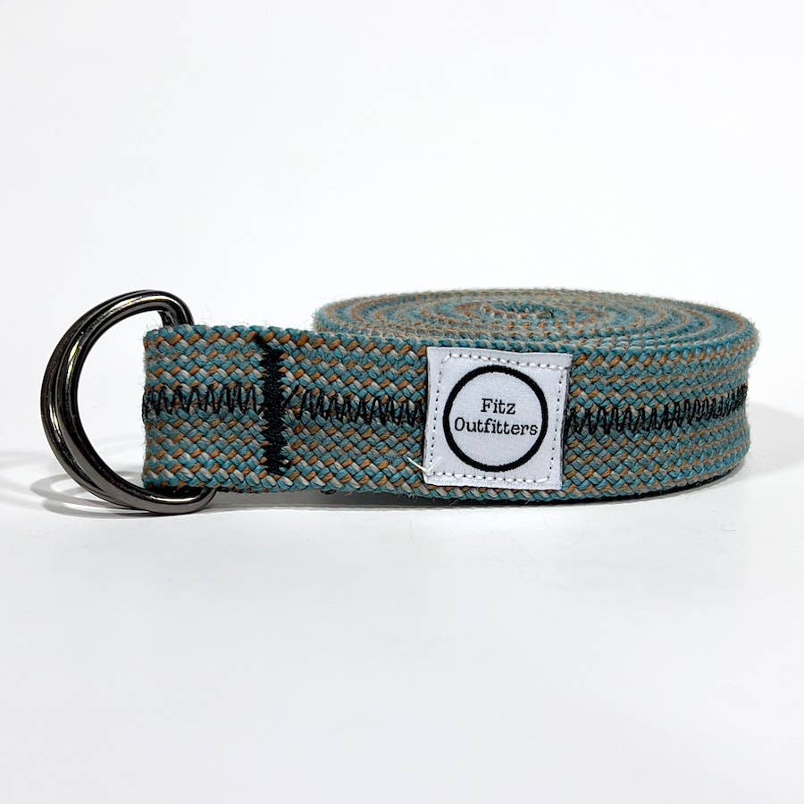 Recycled climbing rope belt with metal buckle.
