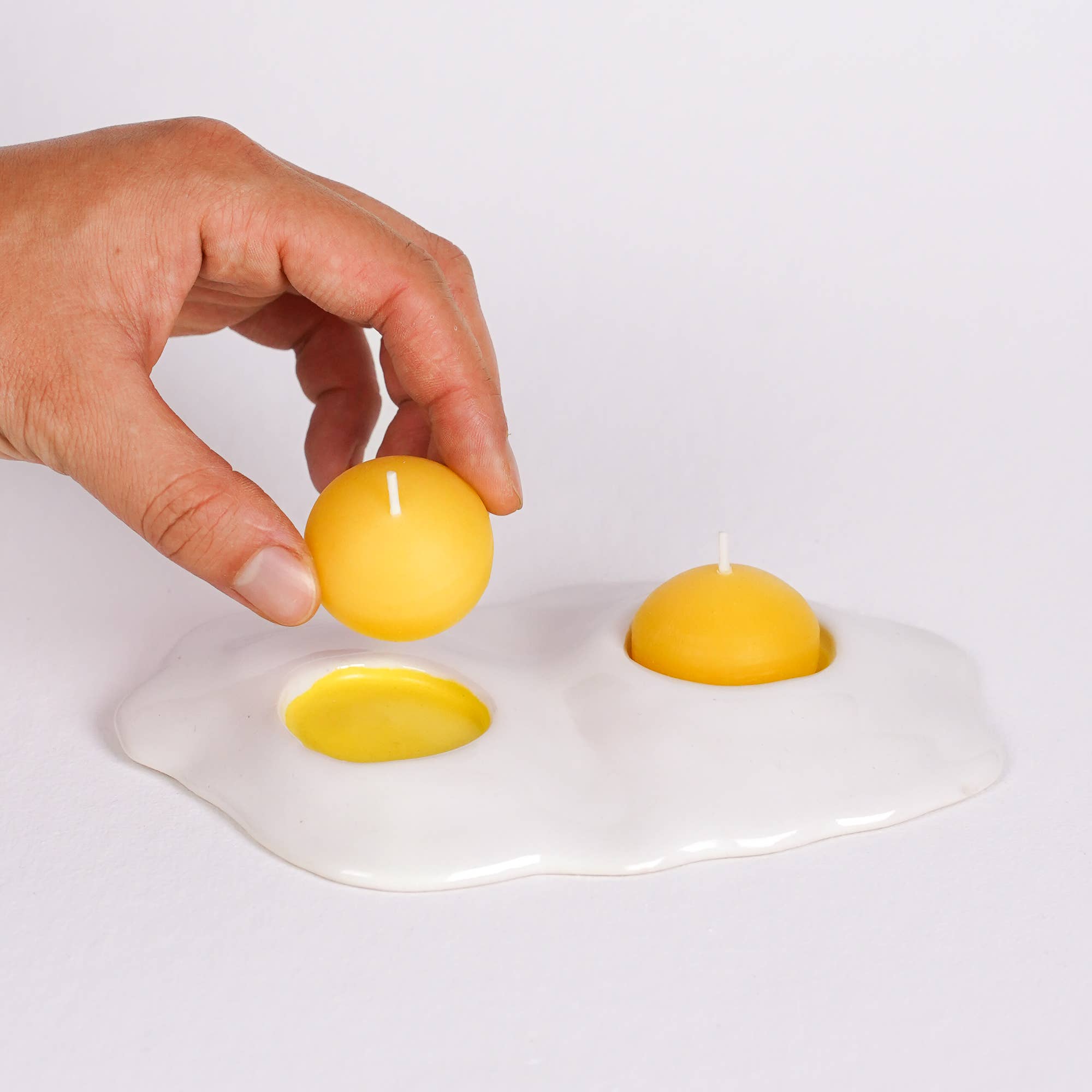 Ceramic double egg tea light