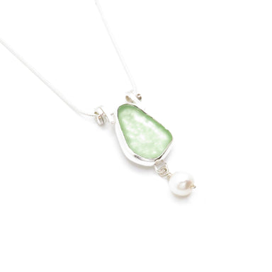 seaglass necklace with pearl