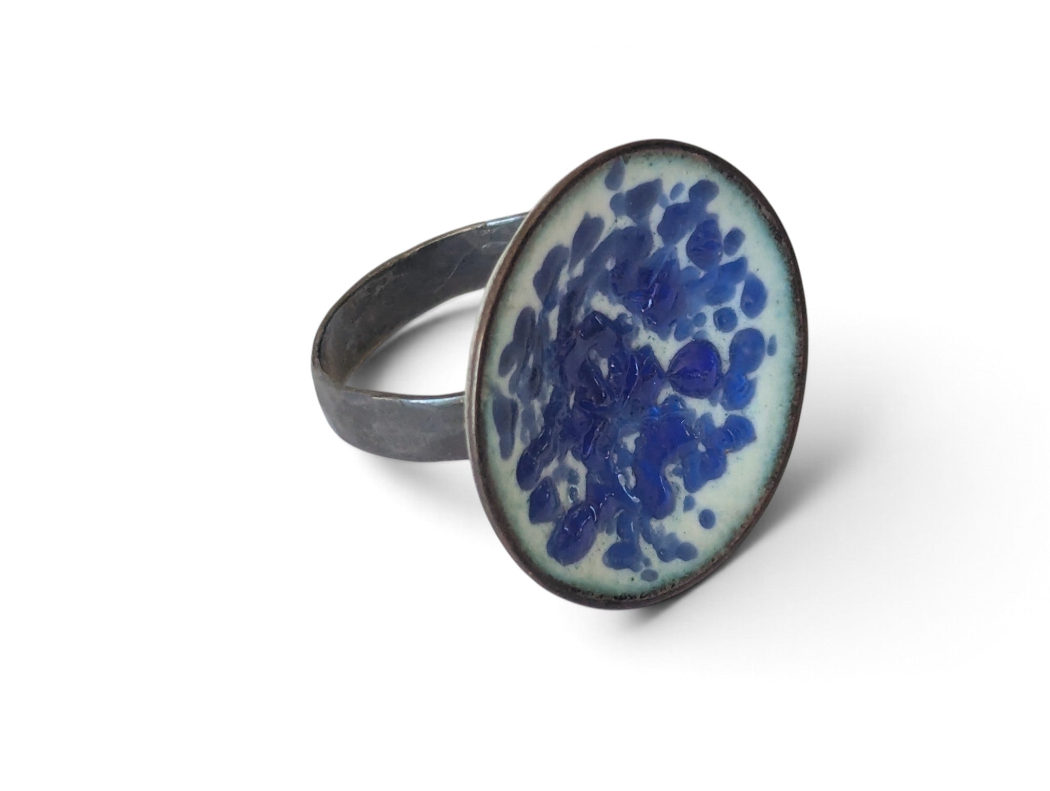 Dish of Blue Flecks Ring