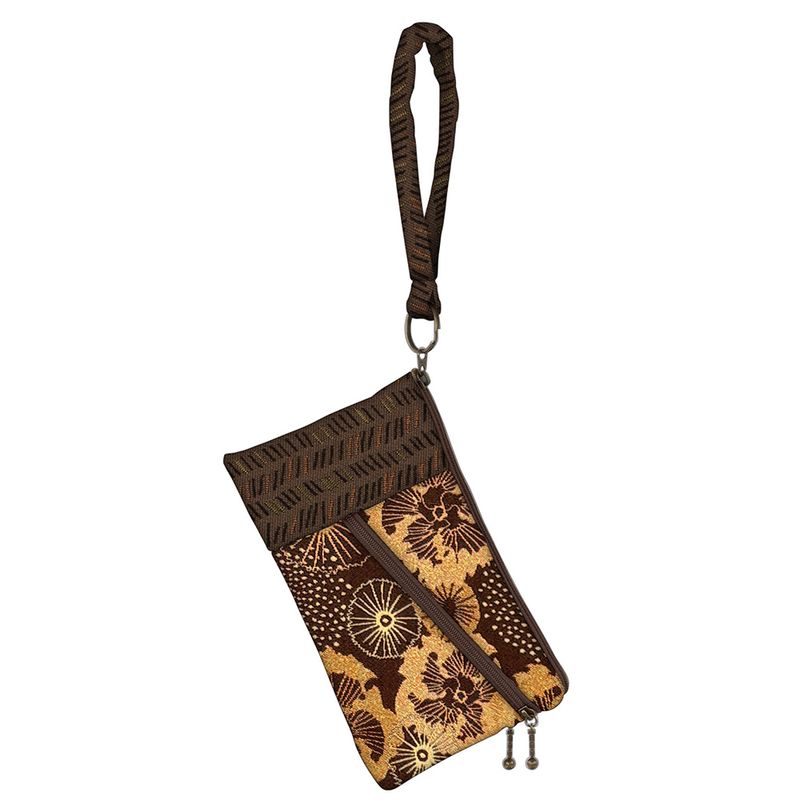 Beetle Wristlet