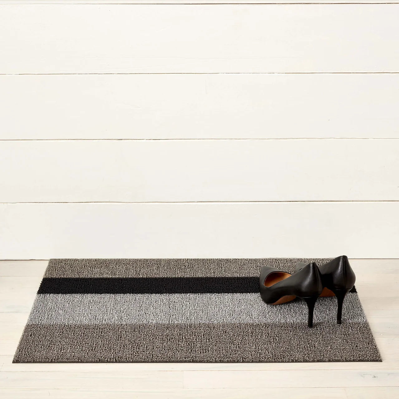 Bold Stripe Shag Mat | Silver Black
