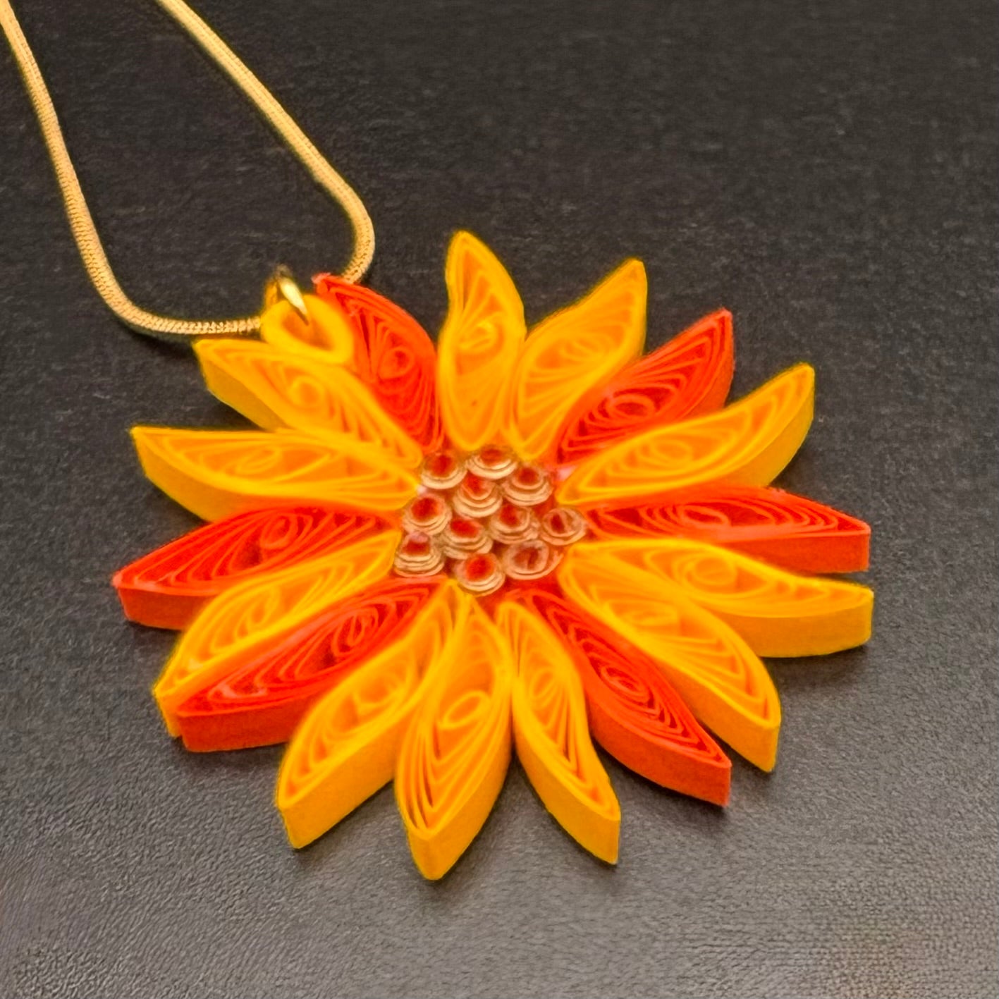 Breeze Chic | Sunflower Necklace