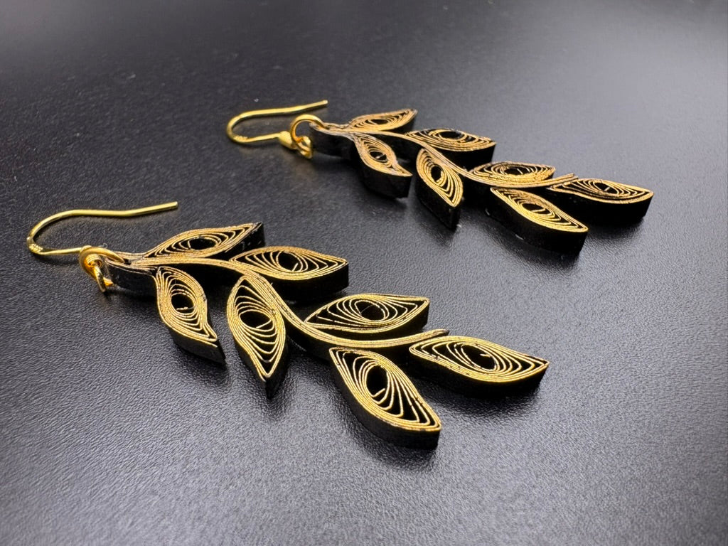 Breeze Chic | Golden Leaves