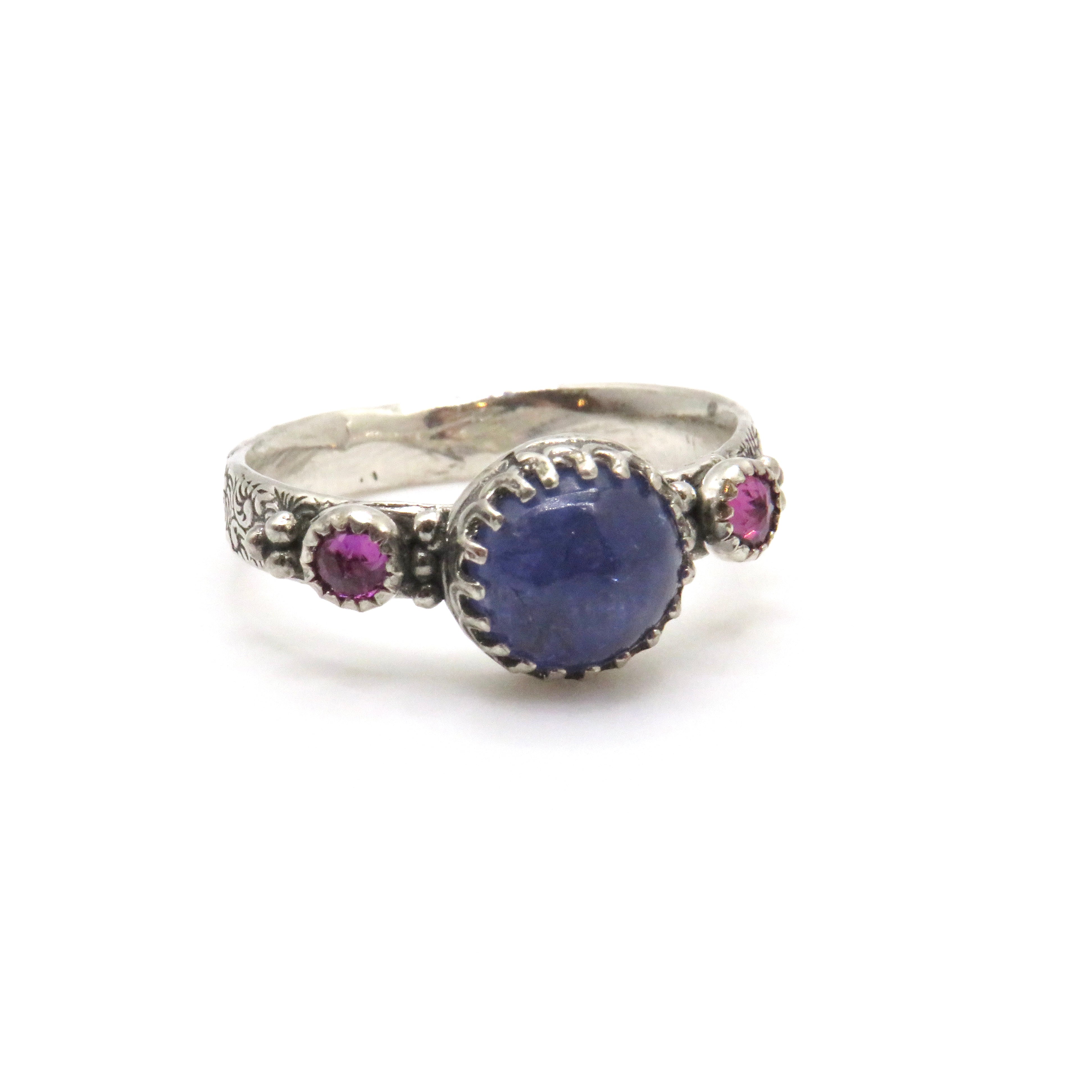 Sterling Silver Tanzanite and Garnet Ring