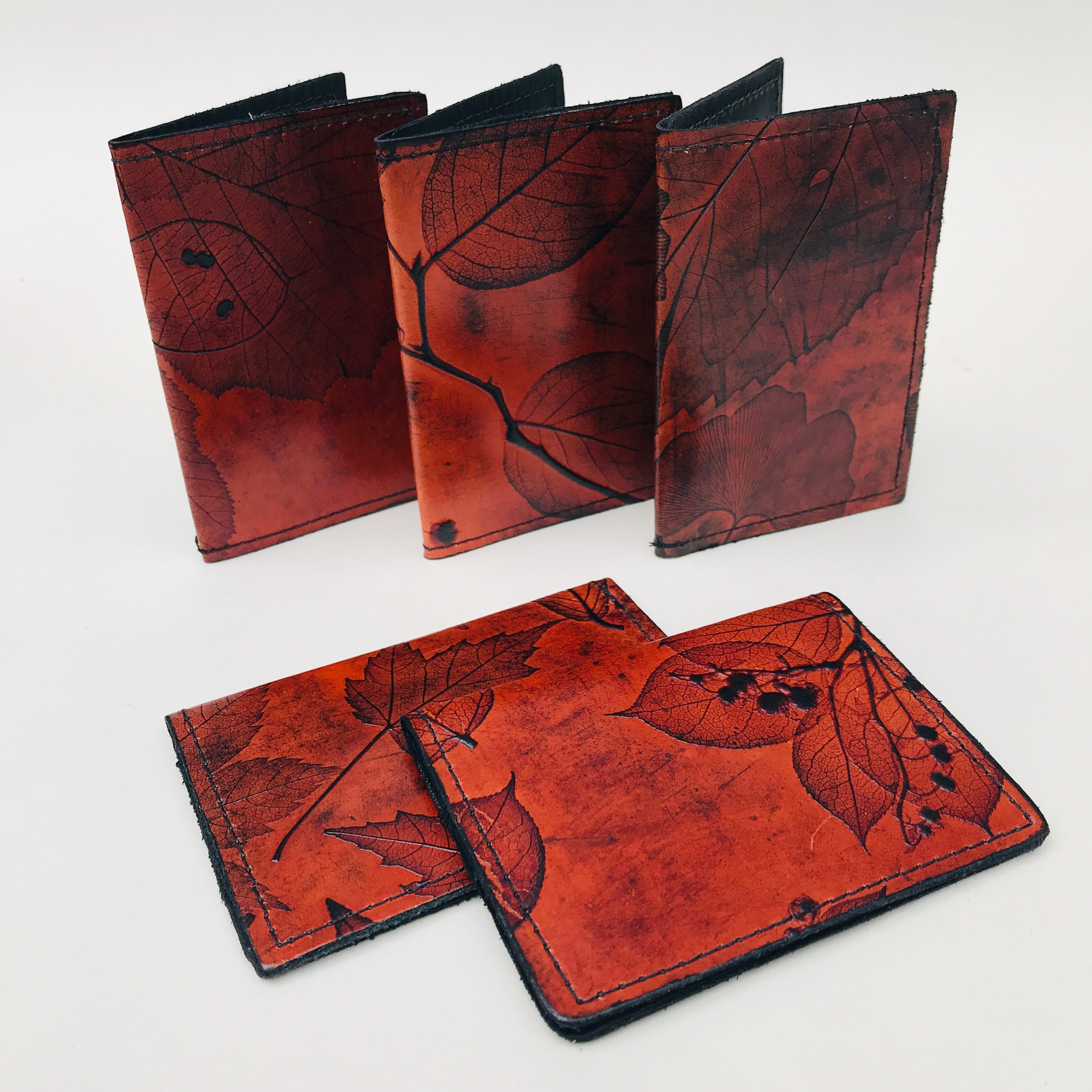 leaf leather card holder