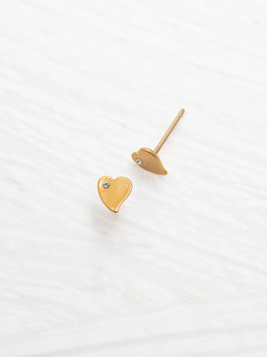 heart post earring with diamond