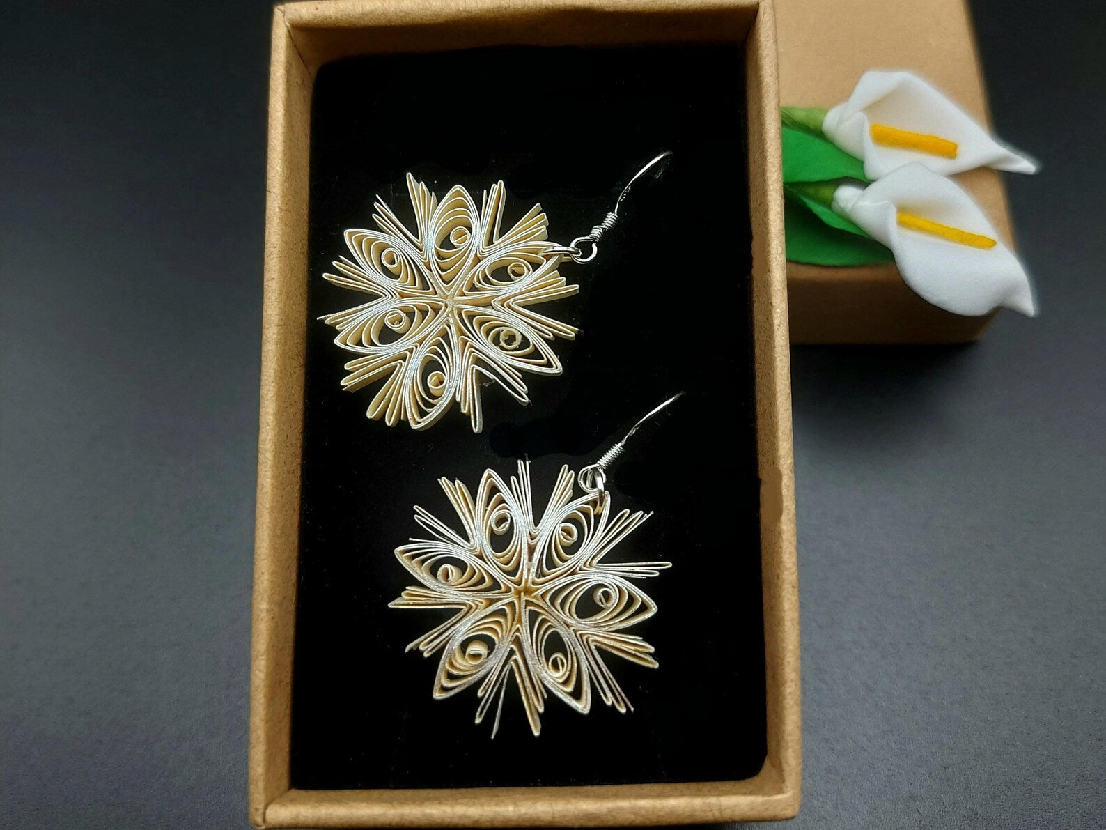 Breeze Chic | Snowflakes