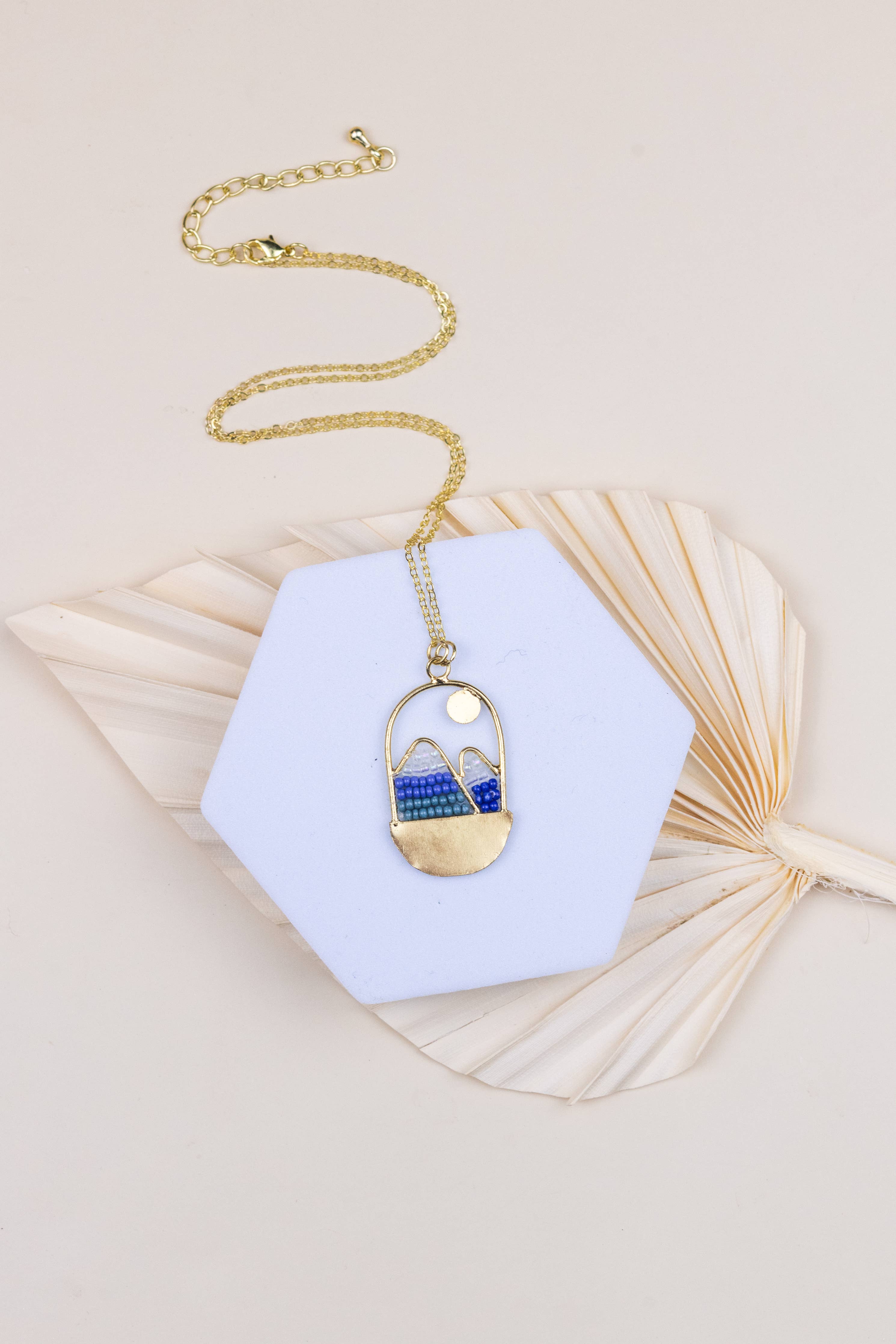 Mountain Necklace 