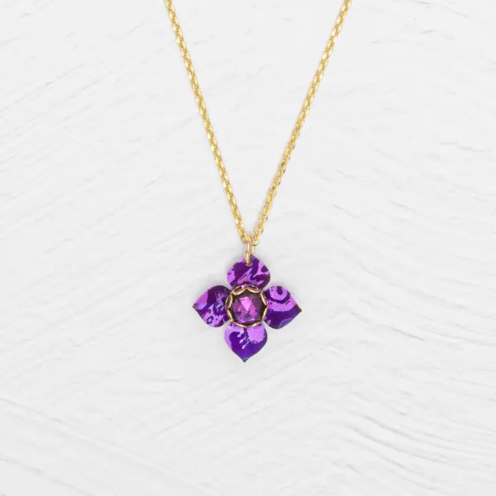 Petite Fleur Pendant Necklace