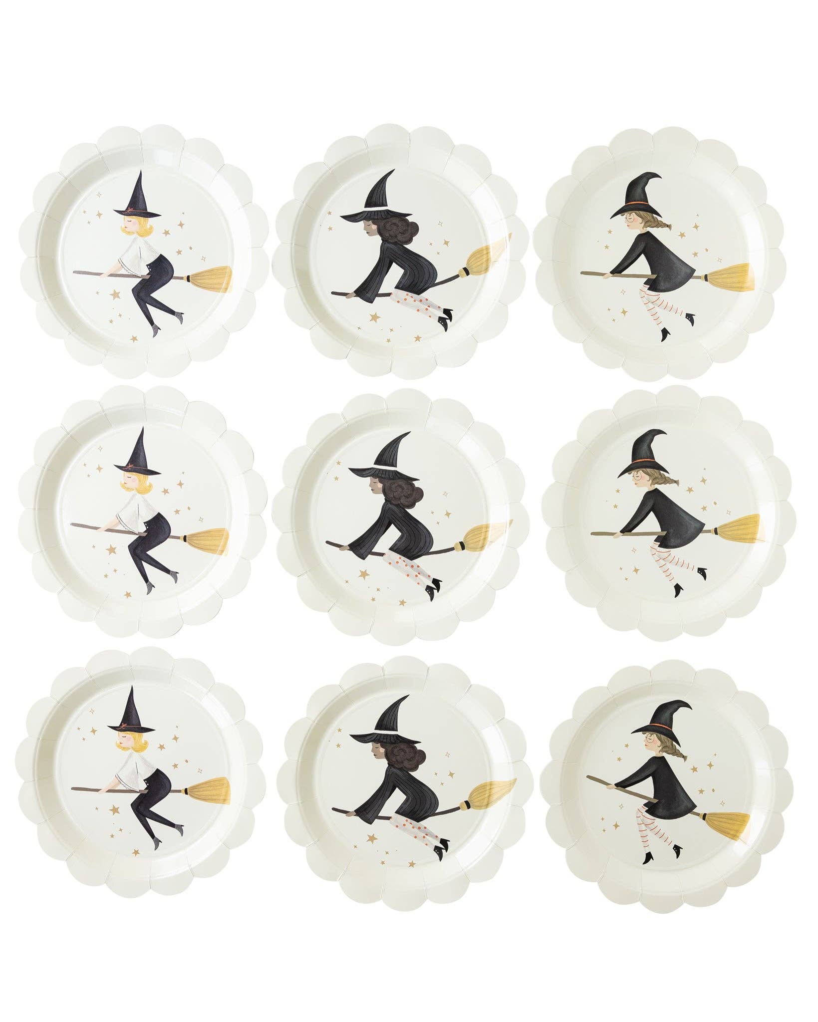 scalloped paper plates with flying witches on a broom