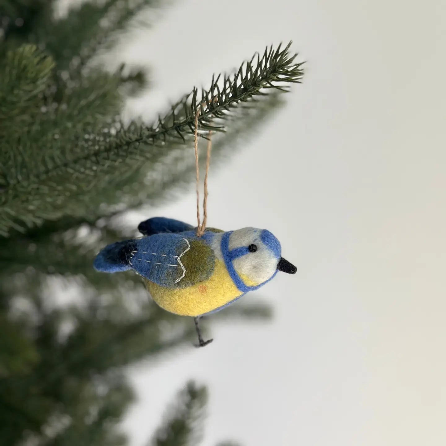 Cute Felt Bird Ornaments, crafted from sustainable wool felt, bringing joy to your Christmas tree.