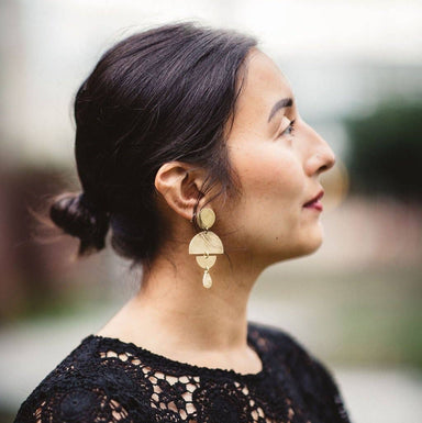 Stud of many half circles