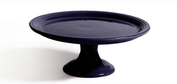 black cake stand