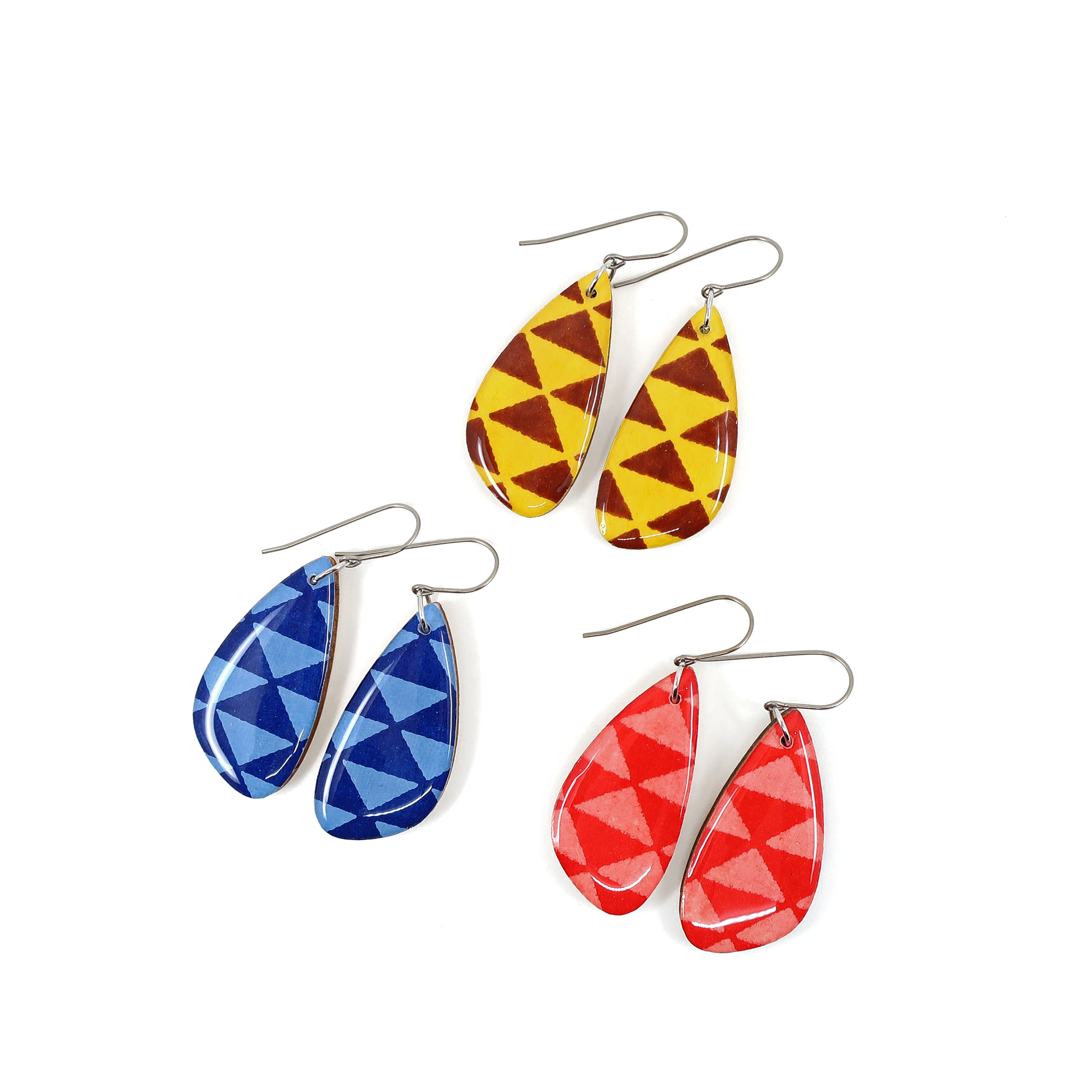 Close-up view of checked triangles Japanese Chiyogami earrings showcasing intricate patterns and UV-cured resin finish, designed for comfort and style.