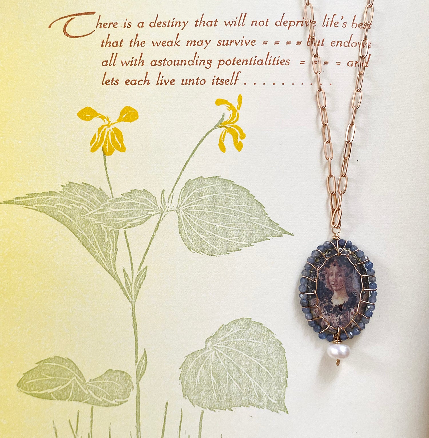 Stitched Victoria Necklace | Primavera Detail of Flora