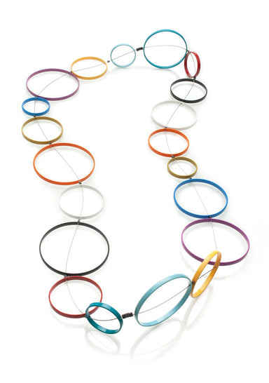 necklace with interlocking circles