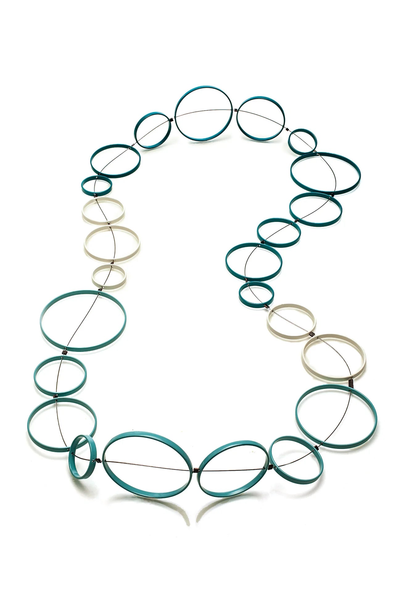 necklace with interlocking circles