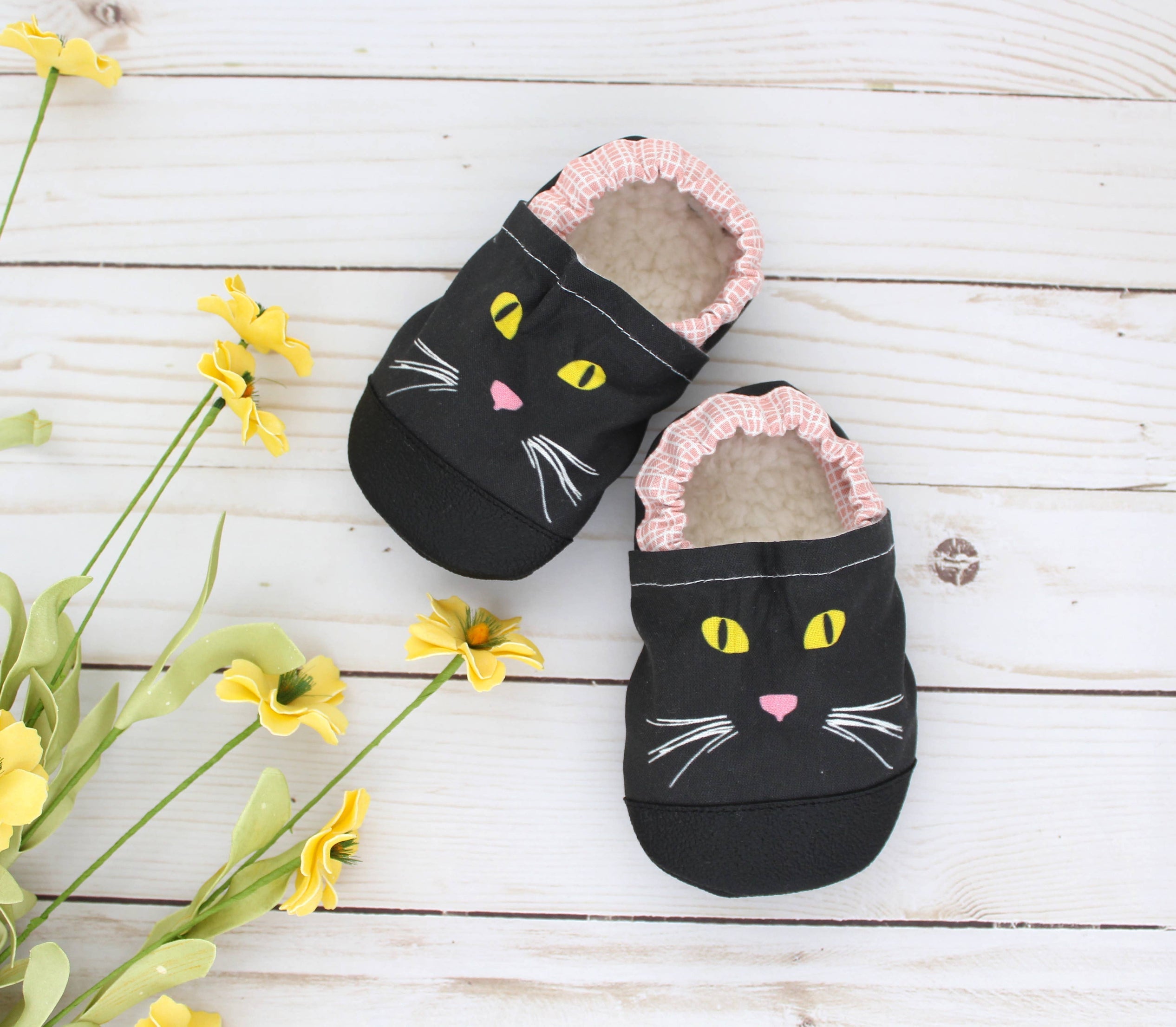 kitty baby booties