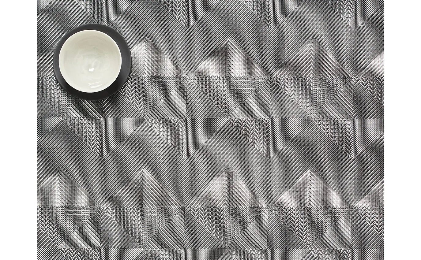 Tuxedo Quilted Table Mat