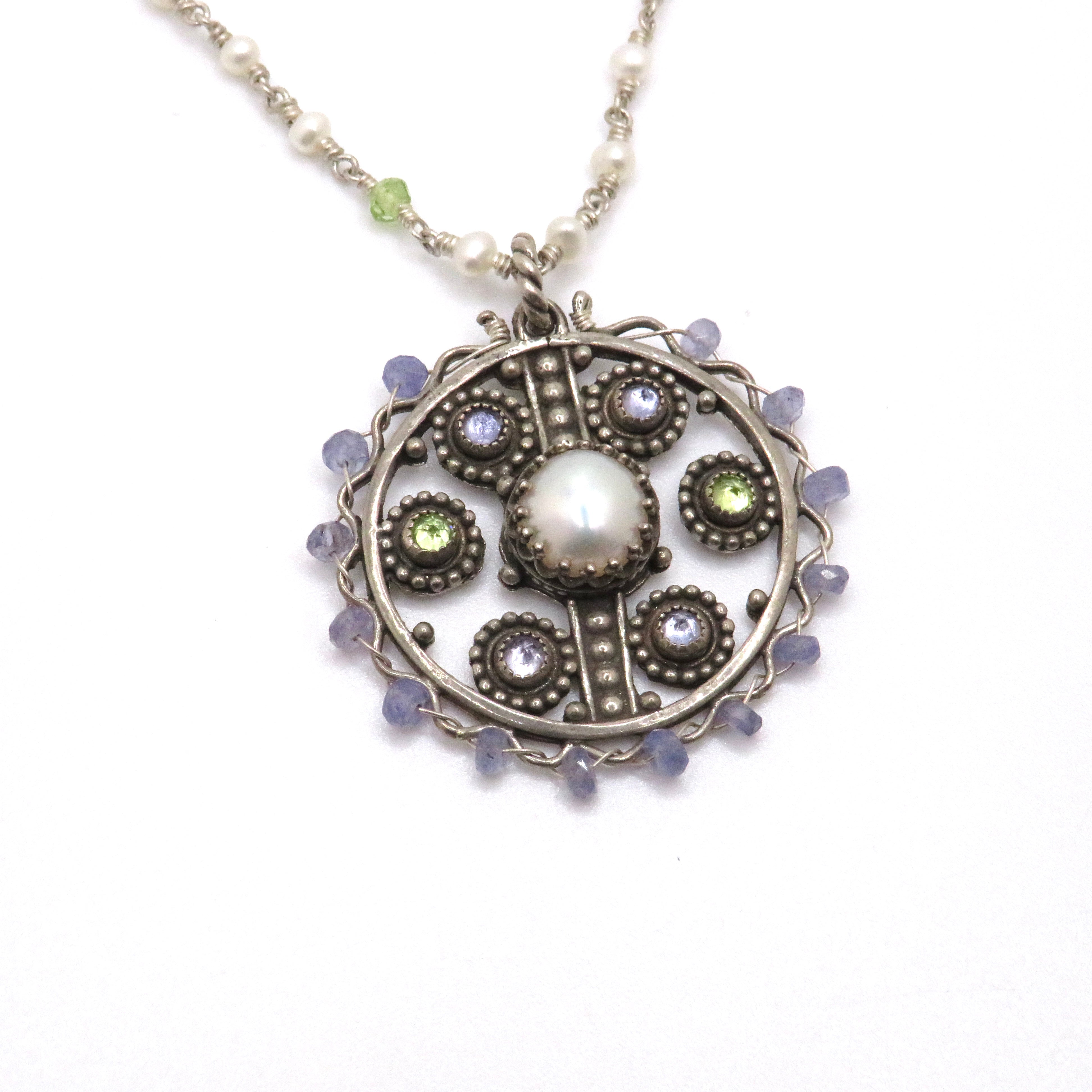 stone pendant necklace