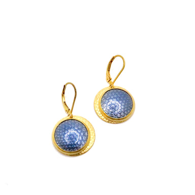 Opal 18k earrings