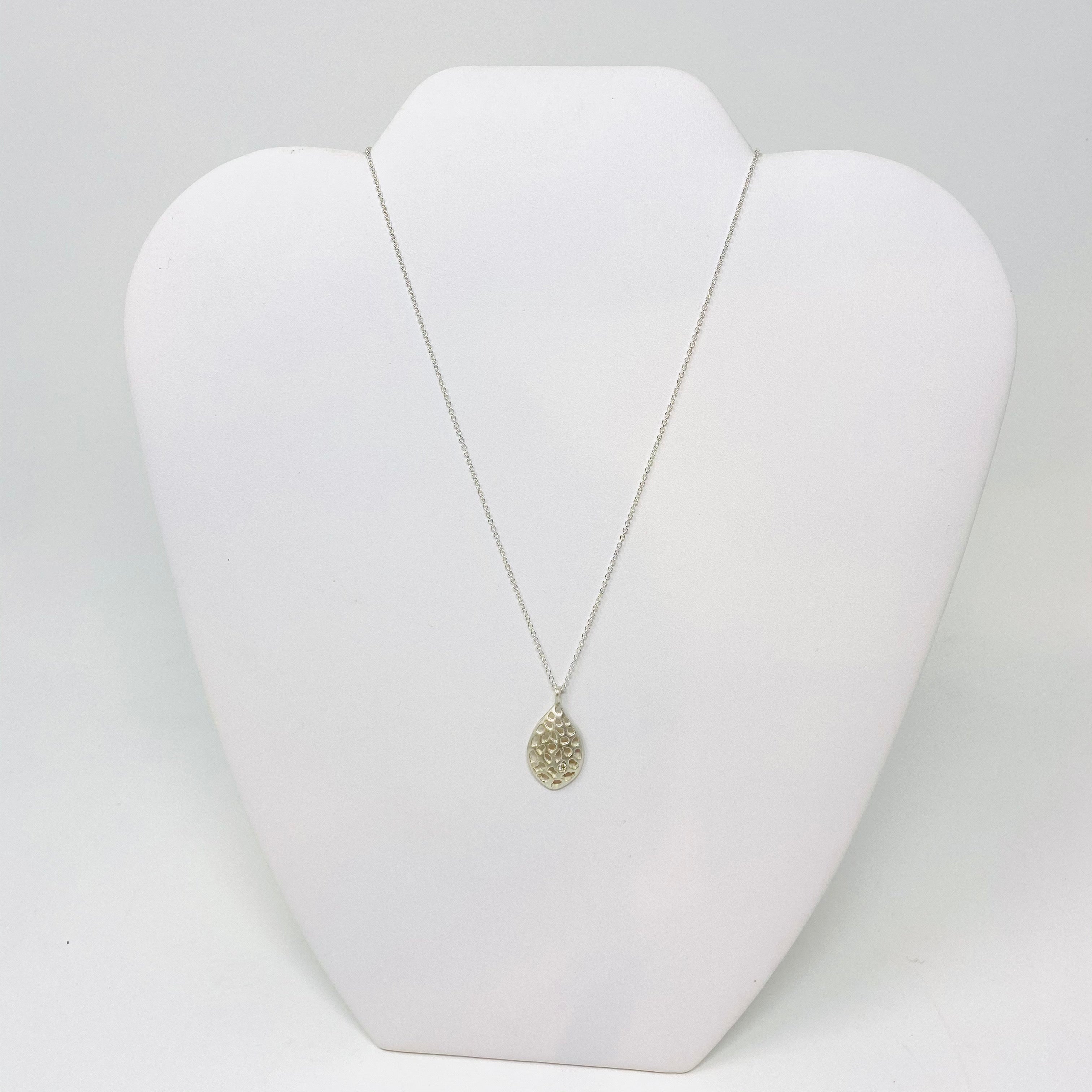diamond leaf necklace