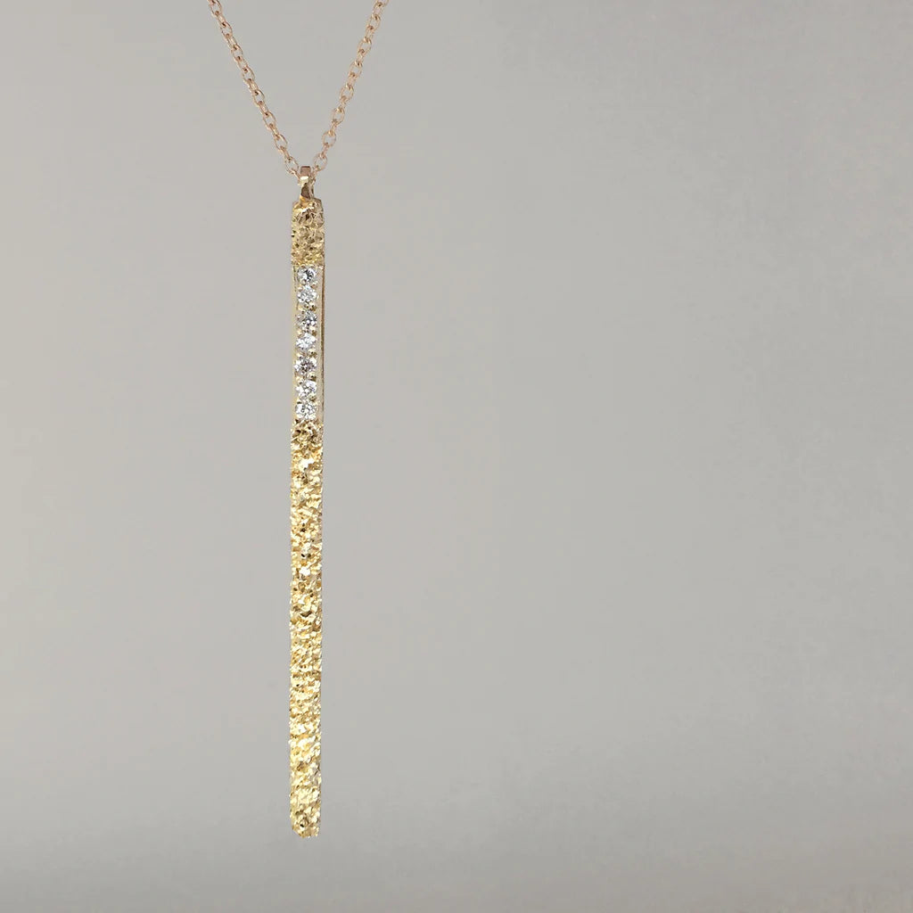 gold diamond bar pendant necklace
